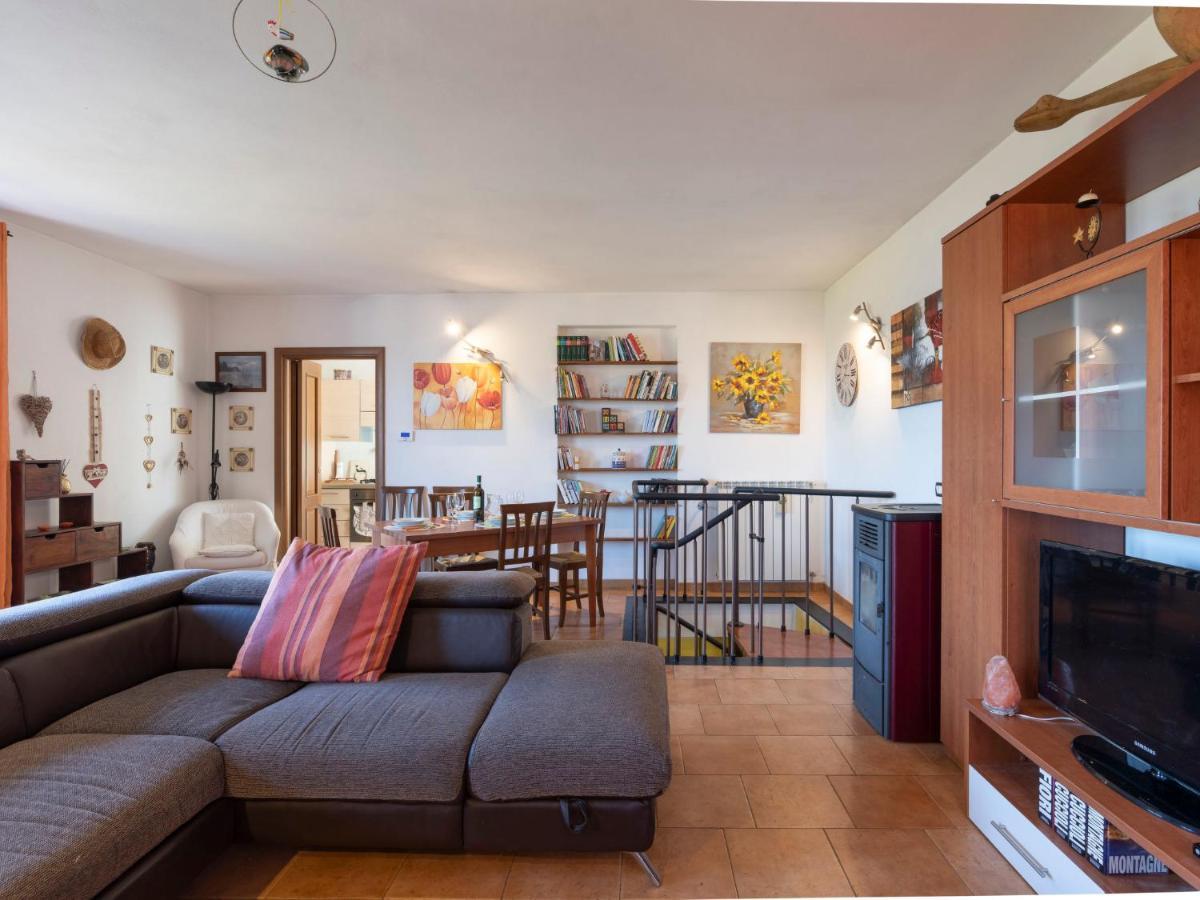 Holiday Home Lory House By Interhome Villa Viani エクステリア 写真